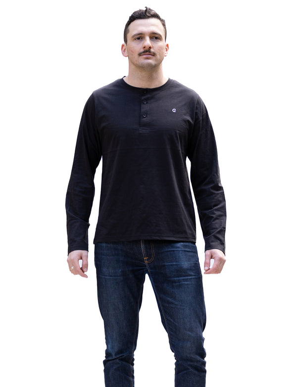 Men's Henley T-shirt - Weekend Crewneck in Midnight Black